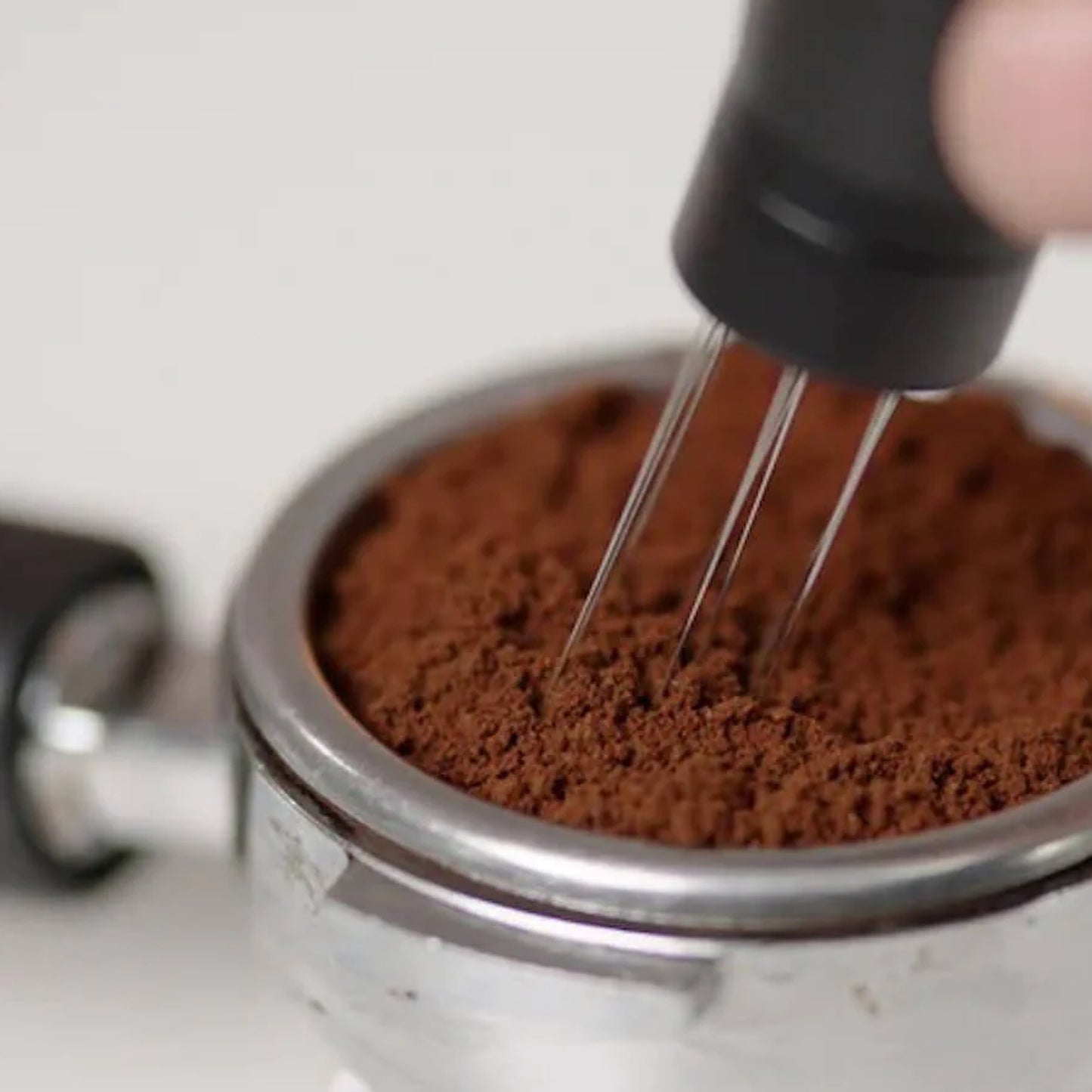 DISTRIBUIDOR DE AGUJAS PARA CAFÉ ESPRESSO